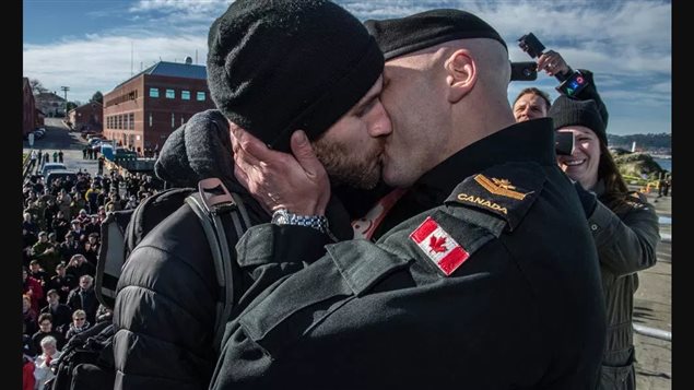 تؤكد القوات المسلحة الكندية أن أبوابها باتت مفتوحة أمام المتطوعين بغض النظر عن ميولهم الجنسية