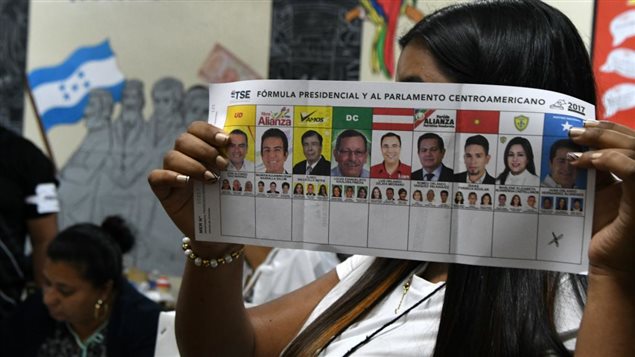 Papeleta de votación presidencial en las elecciones en Honduras.