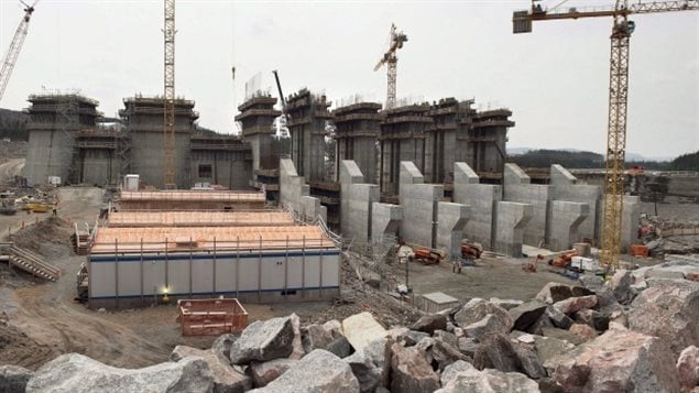 水电站建设费时费力又难获得环境审批