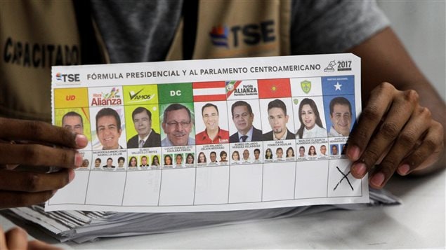 La presunta manipulación de las boletas electorales desató el conflicto.