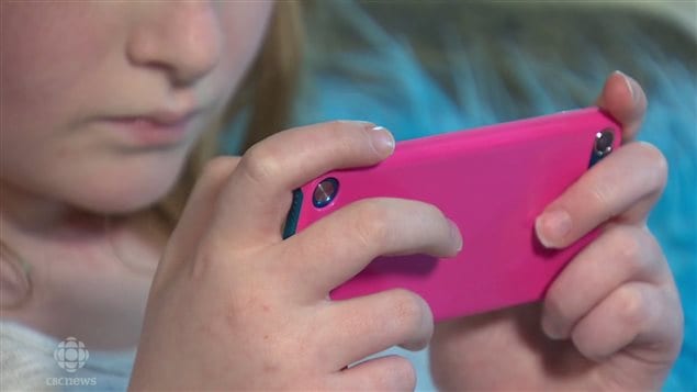 There is a great deal of pressure on Canadian preteens to use social media and many of them do.