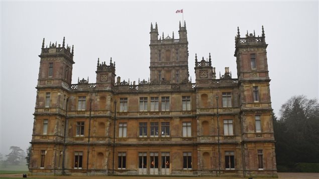 It might be a little hard to see, but for the first time a Canadian flag flies atop *Downtown Abbey*. Highclere Castle is celebrating it’s role as the meeting place where discussions about the British North American Act and the creation of Canada were held.