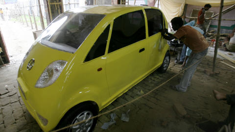 Réplique d'une Nano de Tata Motors