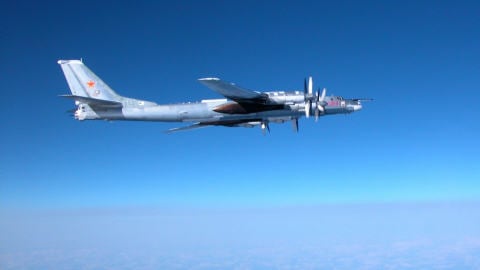 Un Tupolev 95, du nom de code BEAR.
