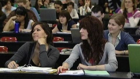 Des étudiants
