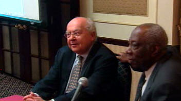 Me Julius Grey et Dan Philip.