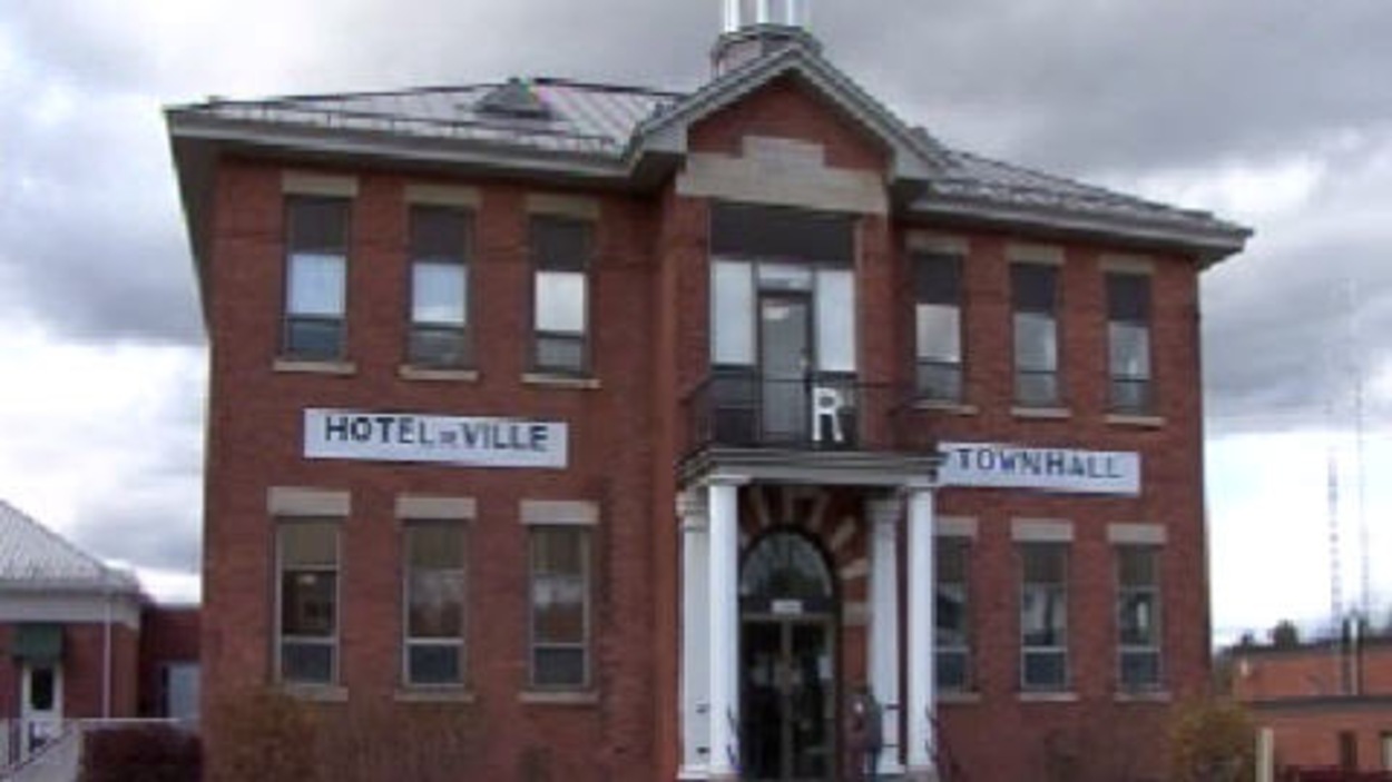 ClarenceRockland repense son avenir RadioCanada