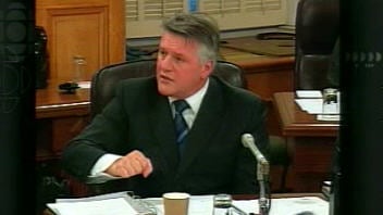 Senator Lessard Québec poursuit ses consultations | Radio-Canada