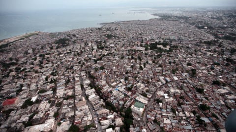 Vue aérienne de Port-au-Prince.