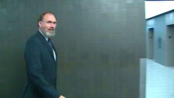 Le présumé pasteur Daniel Cormier au palais de justice de Montréal
