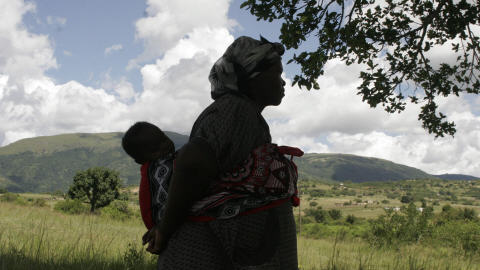 Selon l'Institut Guttmacher, la planification familiale éliminerait le deux tiers des grossesses non désirées et 75 % des avortements à risques.