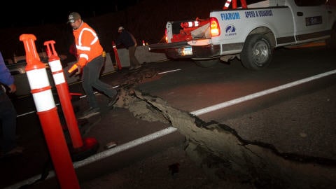 Le séisme a fissuré l'autoroute entre Tijuana et Mexicali