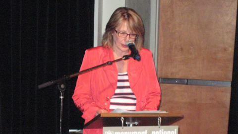 La ministre de la Culture, Christine St-Pierre, lors de la remise du rapport du Comité L'Allier, le 9 avril 2010.