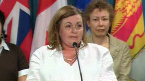 La mère de Nathalie Morin lors d'un point de presse