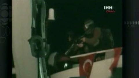 L'armée israélienne lance un raid sanglant contre une flottille d'aide humanitaire pour les Palestiniens de Gaza.