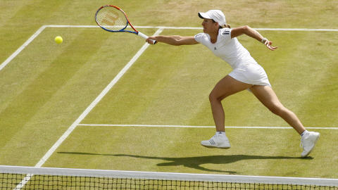 Justine Henin accède au 2e tour.