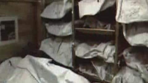 Des corps entassés dans une morgue