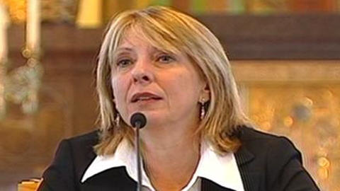 La ministre Christine St-Pierre