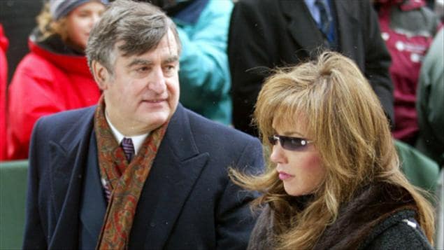 Lucien Bouchard et Audrey Best lors des funérailles de Claude Ryan, le 13 février 2004
