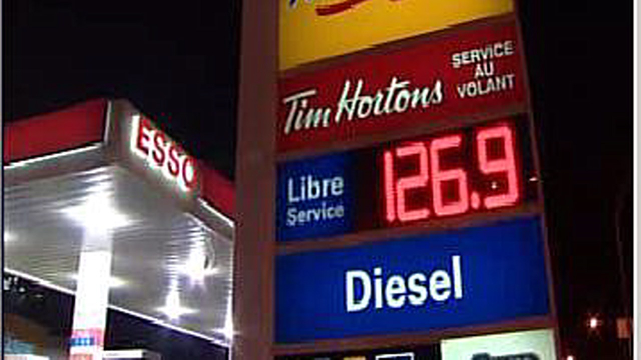 Nouveau bond du prix de l'essence à Montréal RadioCanada