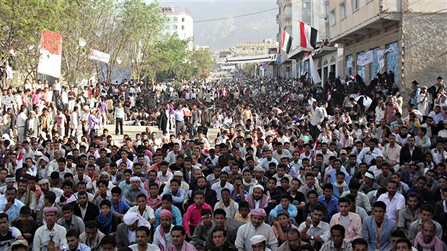 Des milliers de personnes se sont rassemblées à Taïz.