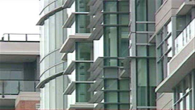 Condominiums à vendre au village olympique