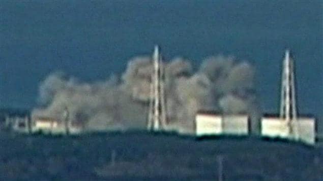 Centrale nucléaire japonaise en feu