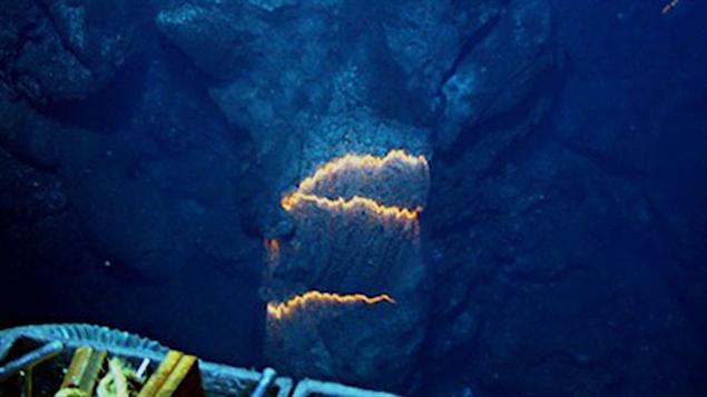 Les Volcans Sous Marins Produisent Aussi Des Explosions Radio Canada Ca Les Volcans Sous Marins Produisent Aussi Des Explosions Radio Canada Ca