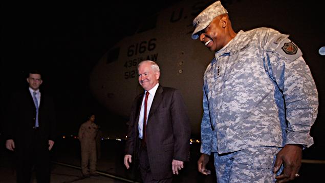 Robert Gates, le secrétaire américain à la Défense, à son arrivée à Bagdad