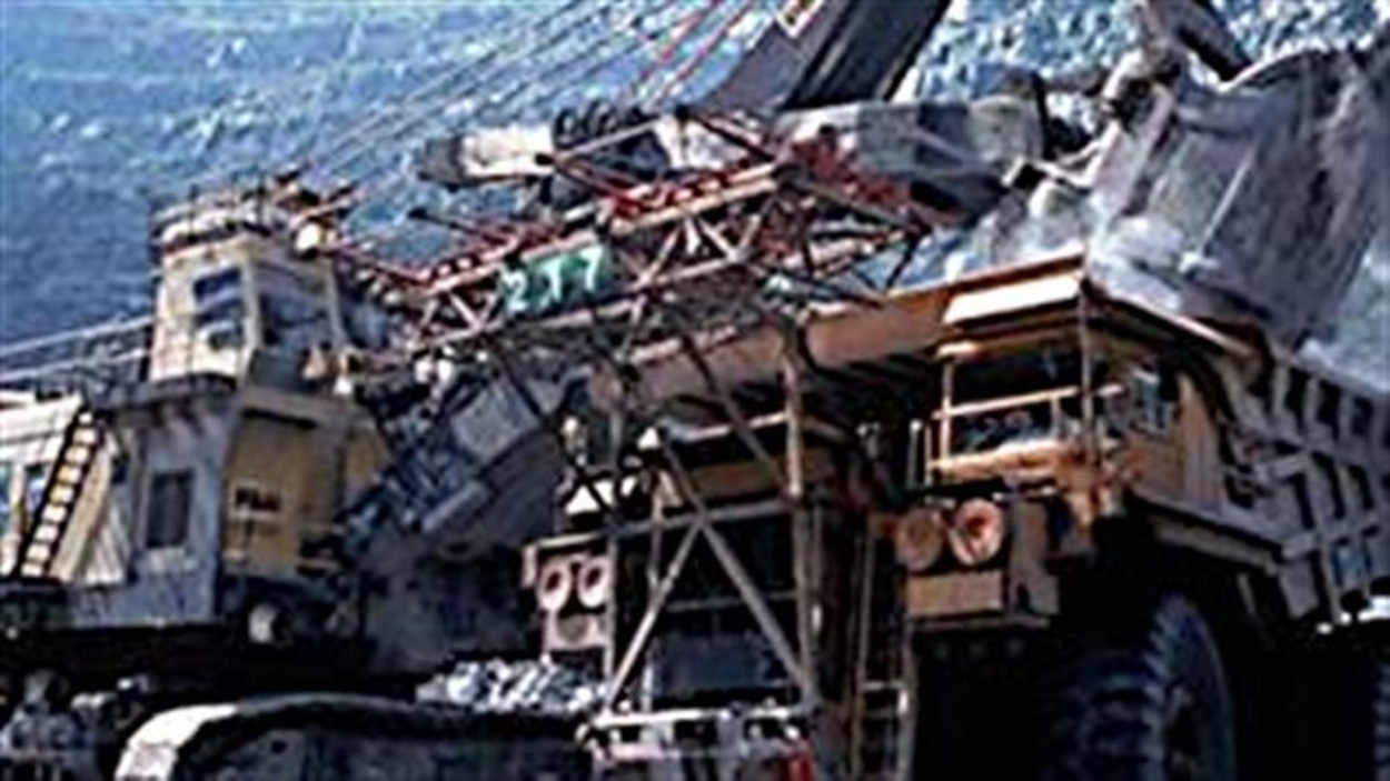 Le nouveau projet de loi sur les mines est bien reçu | Radio-Canada