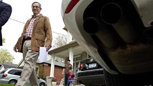 Le ministre Tony Clement