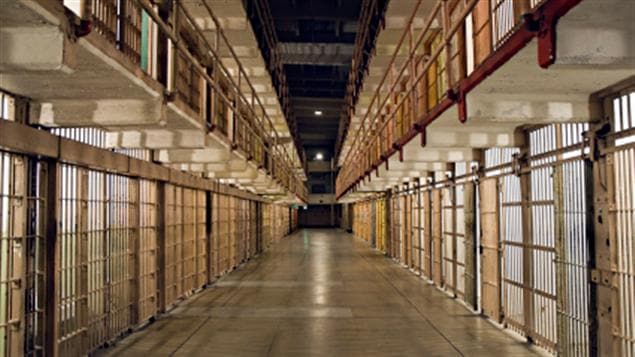 L'intérieur d'une prison