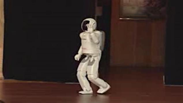 Asimo le robot humanoïde sera présent toute la fin de semaine au Musée canadien des civilisations de Gatineau, à l'occasion de la nouvelle exposition sur le Japon.