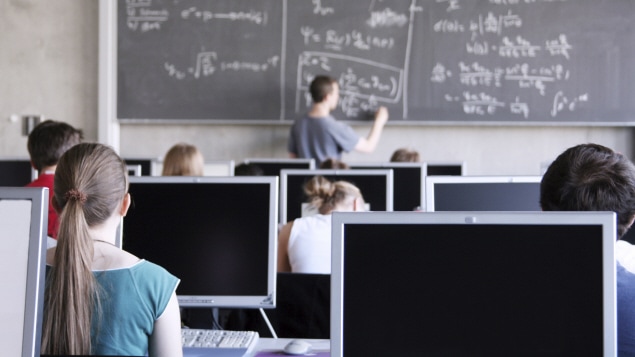 cegep-ecole-classe