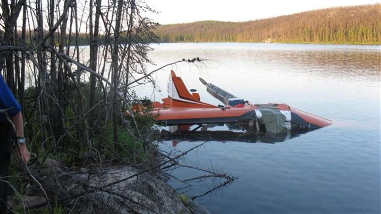 Les victimes de l'écrasement d'avion au lac Buss faisaient un voyage de