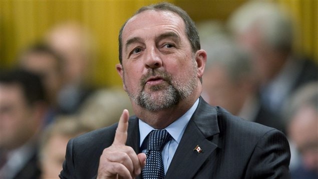e ministre des Transports et responsable de l'Agence de développement économique du Canada pour les régions du Québec, Denis Lebel.