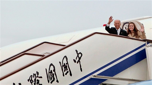 Joe Biden arrive en Chine avec sa petite-fille Noami