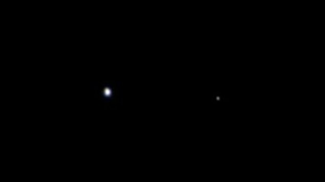 La Terre dans l'oeil de Juno