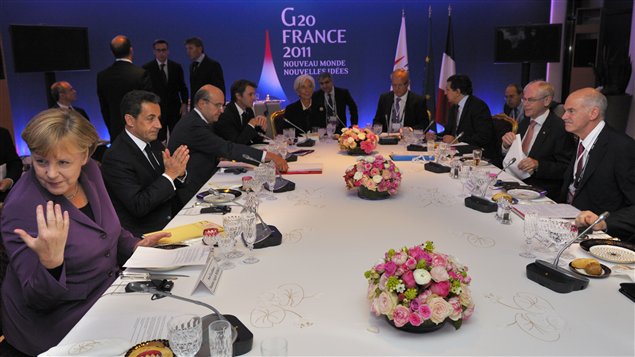 Les dirigeants européens rencontrent le premier ministre grec Georges Papandréou à Cannes, en France, avant l'ouverture du G20.
