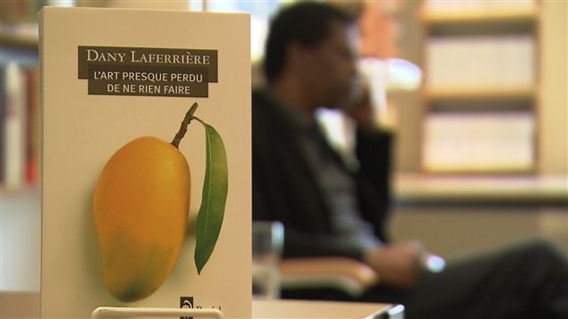 L'art presque perdu de ne rien faire fait son entrée en librairie le 4 novembre.