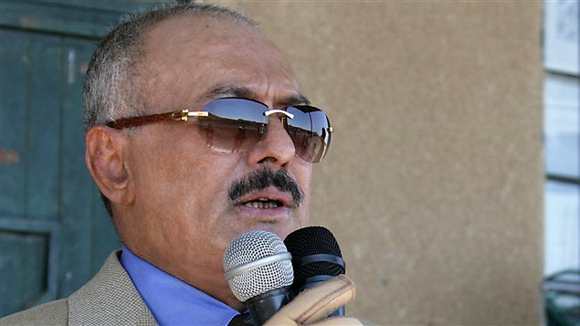Ali Abdallah Saleh, lors d'un discours devant des soldats yéménites le 19 novembre.