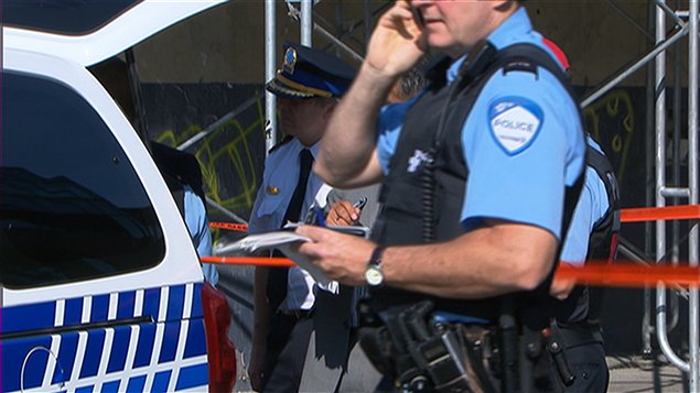 policiers