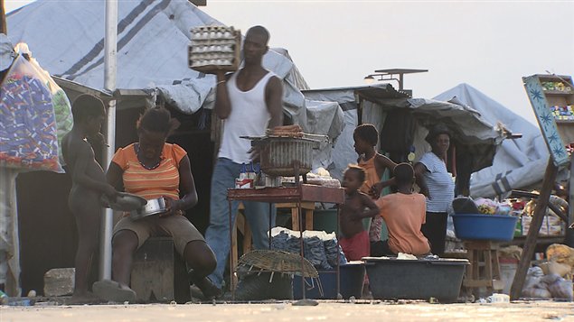 Un camp de réfugiés en Haïti