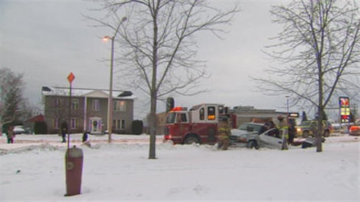 Quatre blessés dans une collision dans l'arrondissement de Jonquière