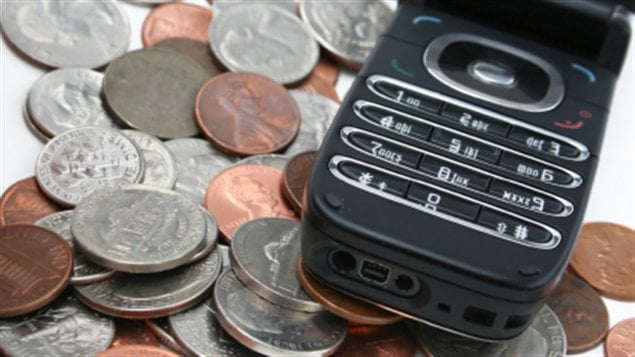 téléphone argent