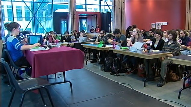 Lors du congrès de la CLASSE, samedi, à l'Université Laval.