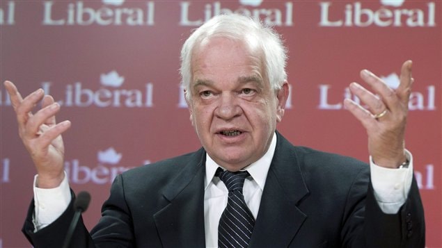 Le porte-parole libéral pour les questions liées au Conseil du Trésor, John McCallum
