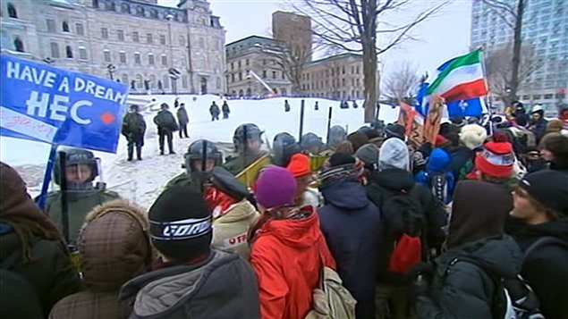 Devant le parlement