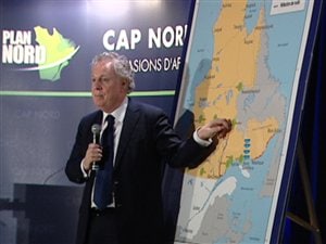 Jean Charest présente le Plan Nord à Gatineau.