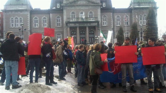 manifestation des étudiants à Sherbrooke